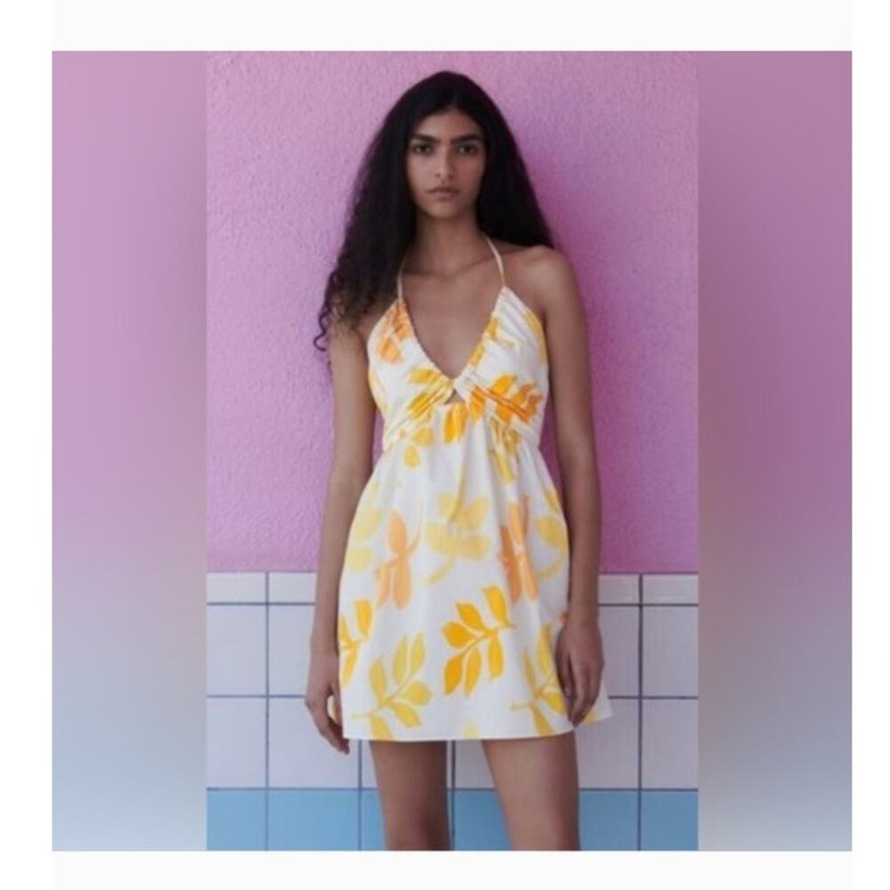 Zara Women's Mini Halter Dress SZ Medium Beach Vacation Summer Coverup